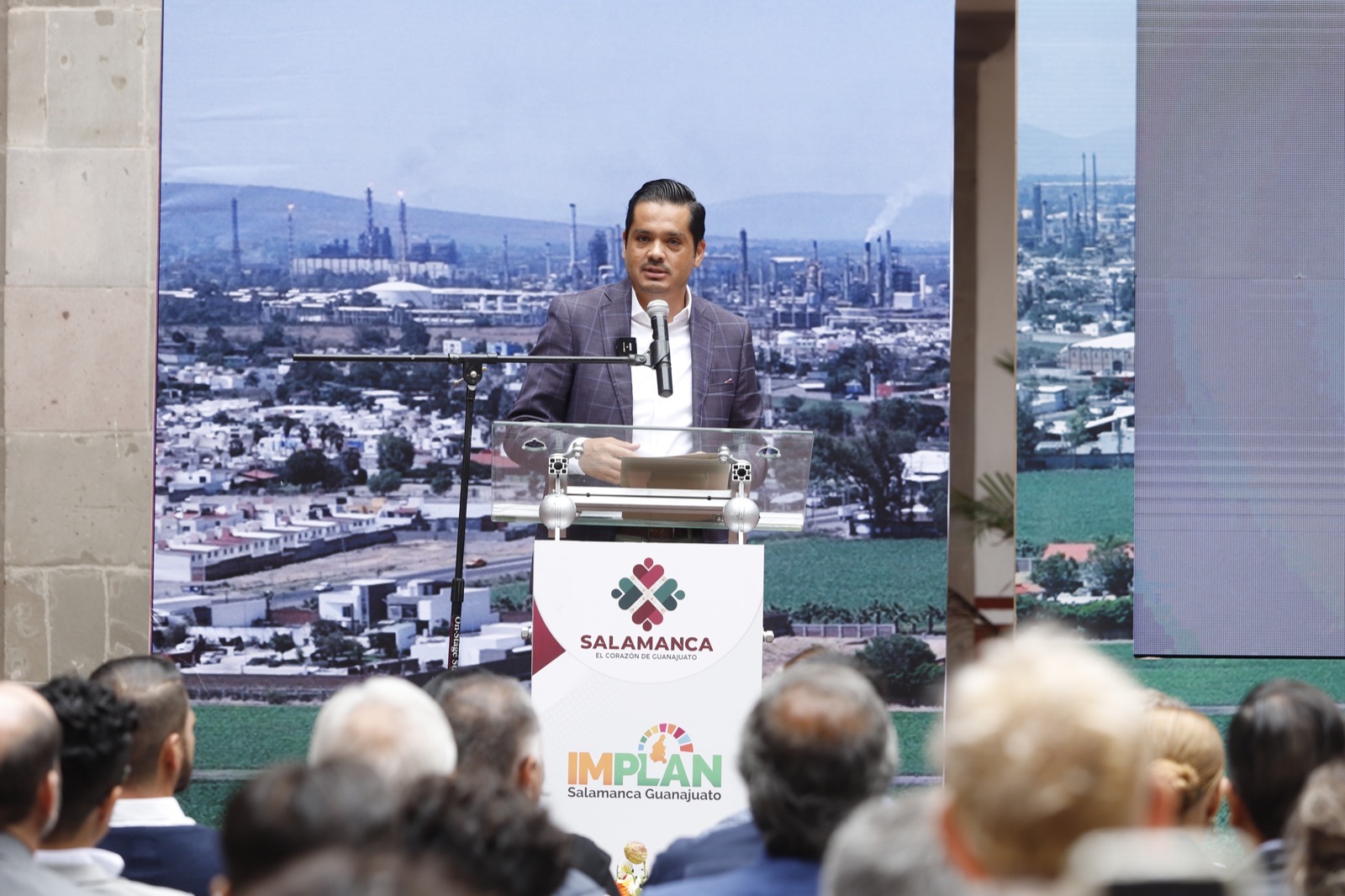 a32967f9-06ca-43e7-b44f-b143a76e6dd7