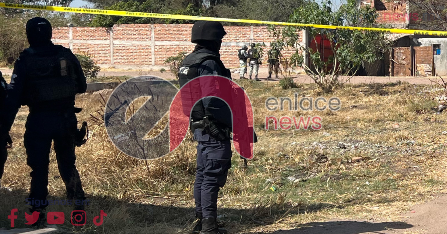 10DB0CE2-5F4F-4919-8731-7C04E30C55A6