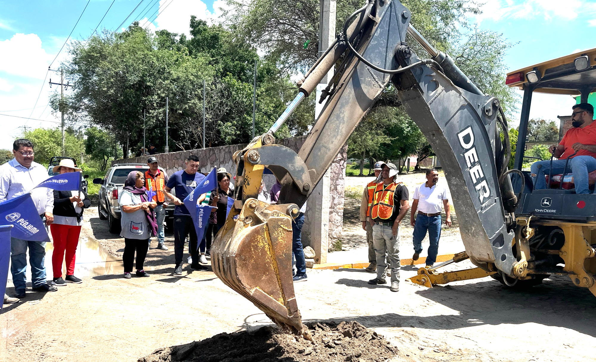 8AEC9B93-A085-4414-AEA6-52864A51E931