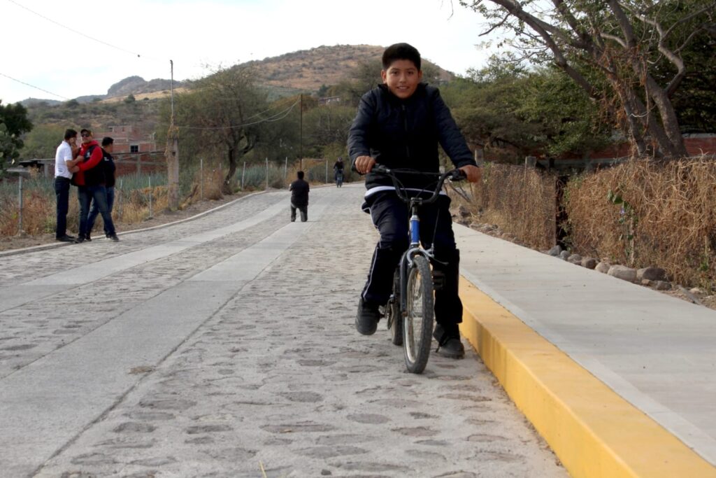 541c2122-0eb3-41ca-896c-0739fd030c6b